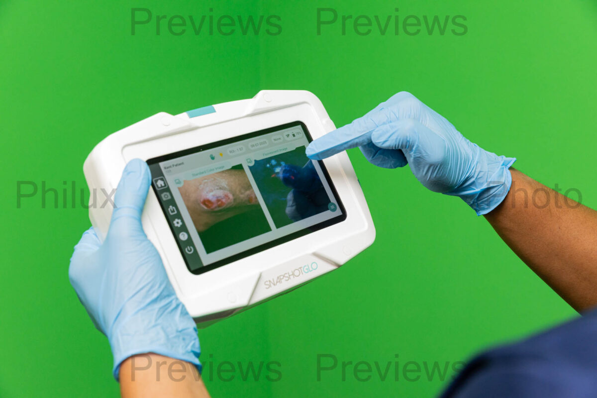 PhPh-250807-130654-c09-1672_prev