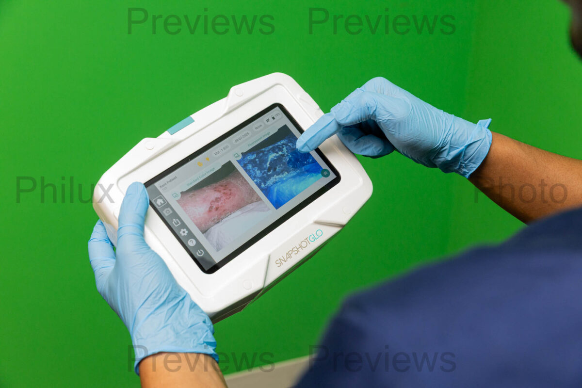 PhPh-250807-130743-c09-1682_prev